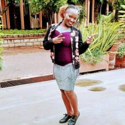 Live sex webcam photo for y_mutaniez #275481556