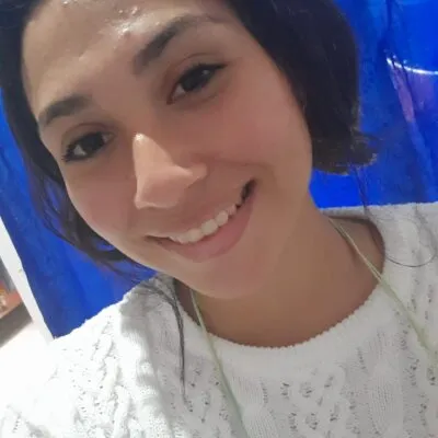 Live sex webcam photo for zoey_hot23 #275489950