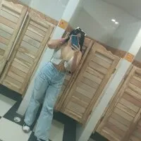 Live sex webcam photo for zoey_x #276142873